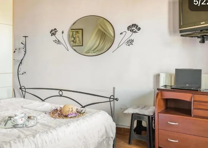 Makis Sea-View Apartment-Corfu Port